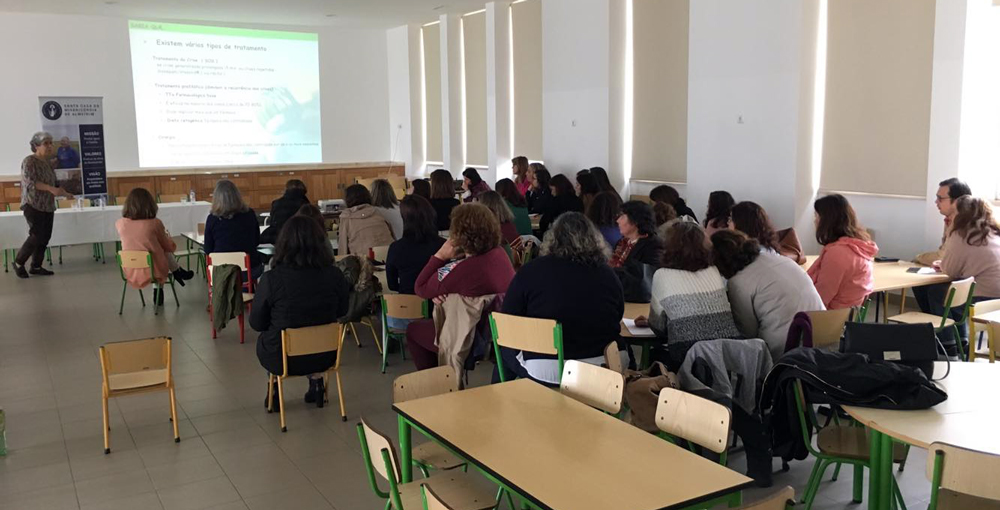 Neuropediatra realiza formação sobre epilepsia no Colégio Conde de Sobral formaçã-epilesia-scma